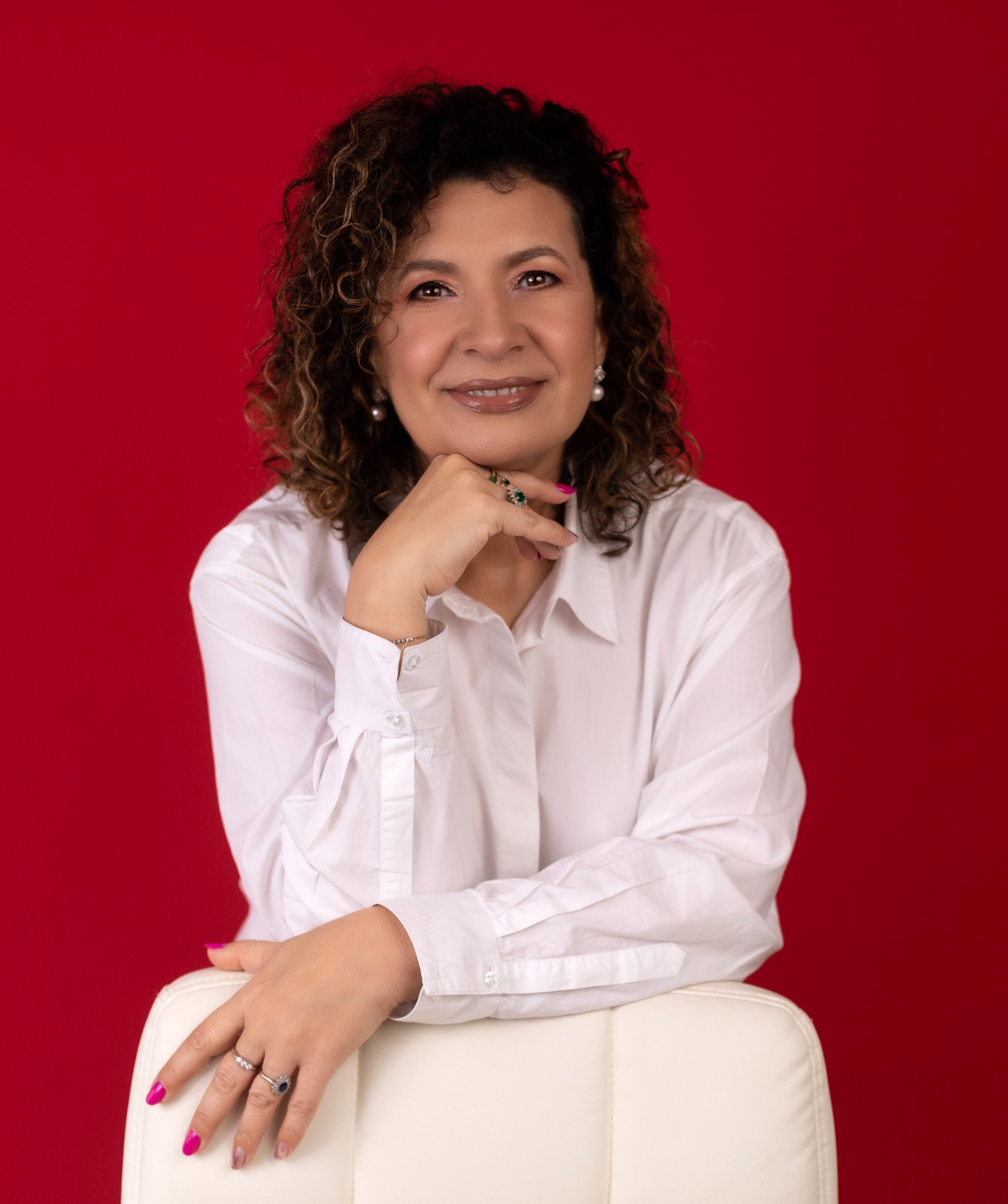 Fotografie de profil Cristina Chioaru