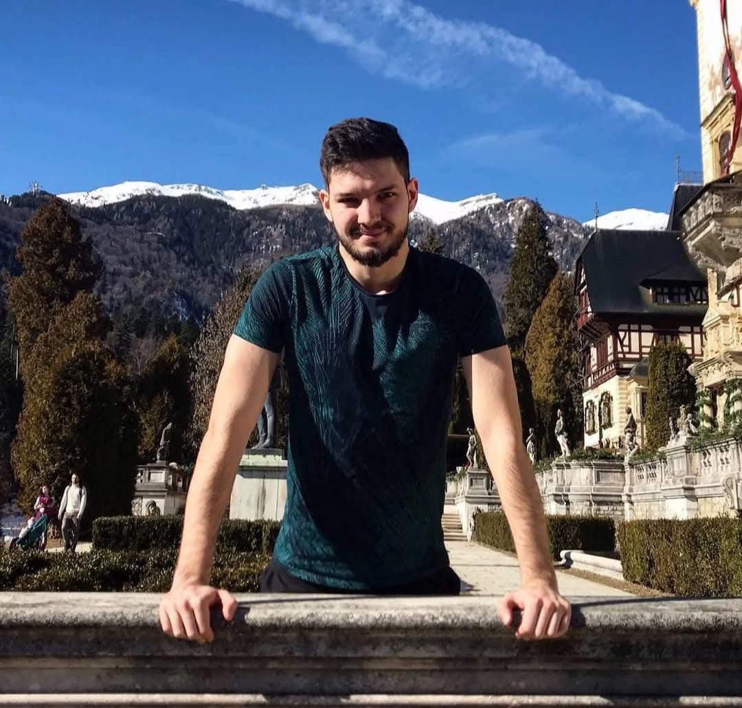 Fotografie de profil Vlad Manole